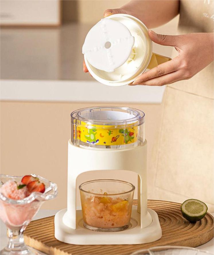 Carousel Safe Hand-Crank Ice Shaver: Rapid, Dense Ice with Secure Operation