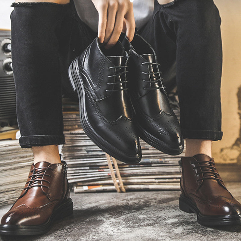 Men's Lace-Up Carved Wingtip Brogue Boots