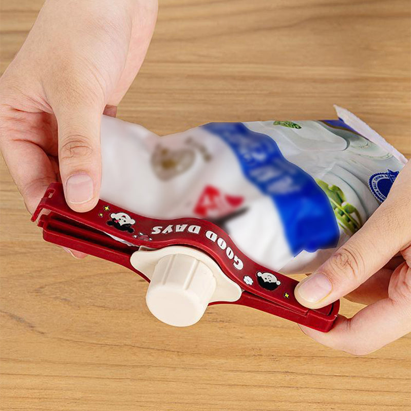 ⏳ 50% OFF! ✨ Kitchen Seasoning & Food Sealing Clip – Moisture-Proof Seal, Snap-On Double Serration & Smooth Pouring Spout – Keep Food Fresh Longer 🛍️