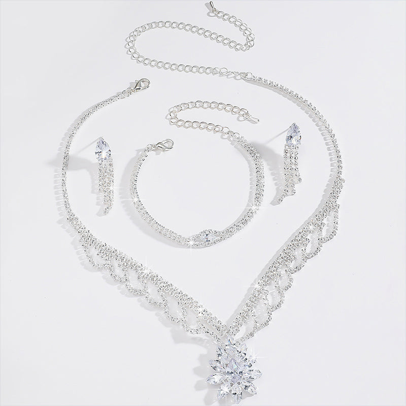 Elegant Lotus Rhinestone Jewelry Set