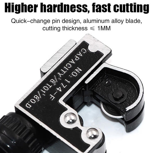 Compact Pipe Cutter with Easy Grip Knob