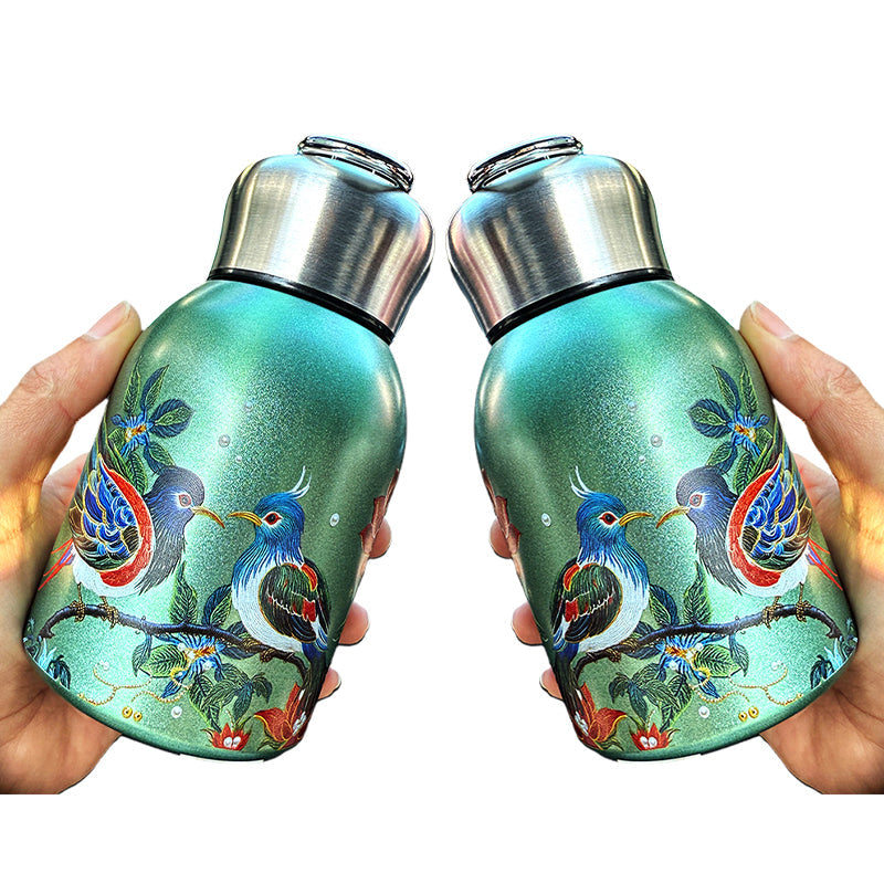 Stylish & Portable Insulated Water Bottle