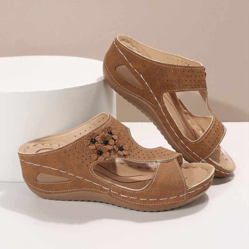 Comfortable correction peep-toe wedge heel fashion sandals